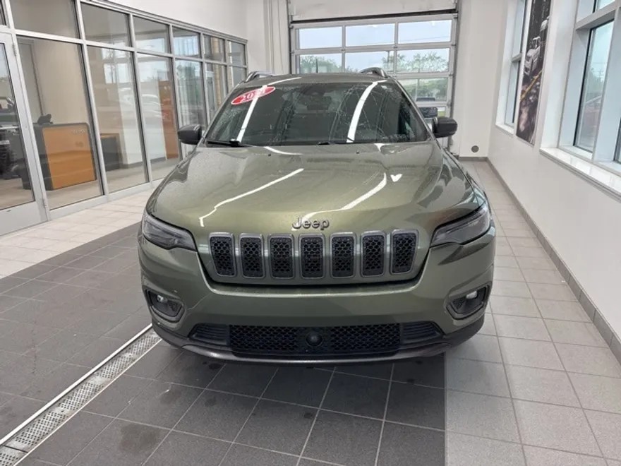 2021 Jeep Cherokee Latitude Lux photo 1