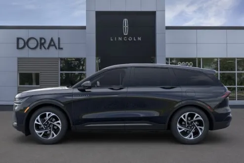 2025 Lincoln Nautilus Premiere photo 2