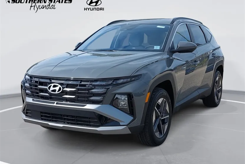 2025 Hyundai Tucson SEL photo 1
