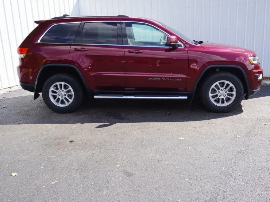 2018 Jeep Grand Cherokee Laredo E photo 1
