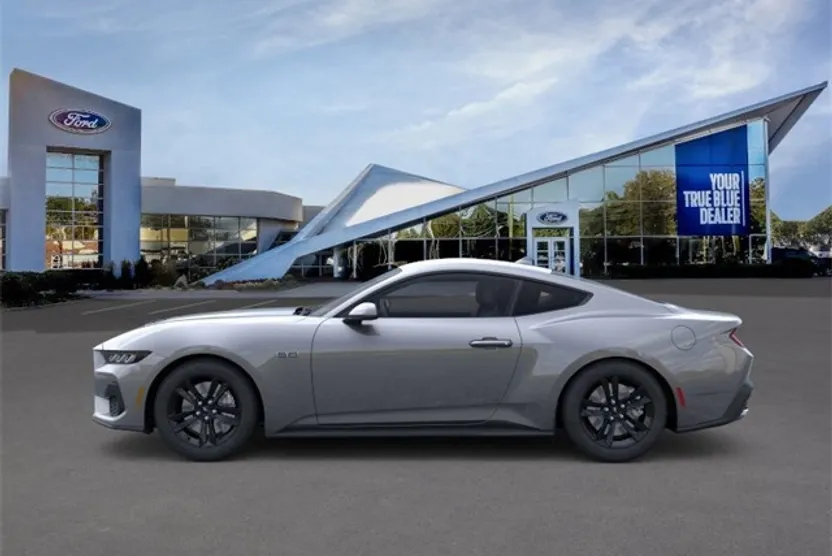 2025 Ford Mustang GT photo 1