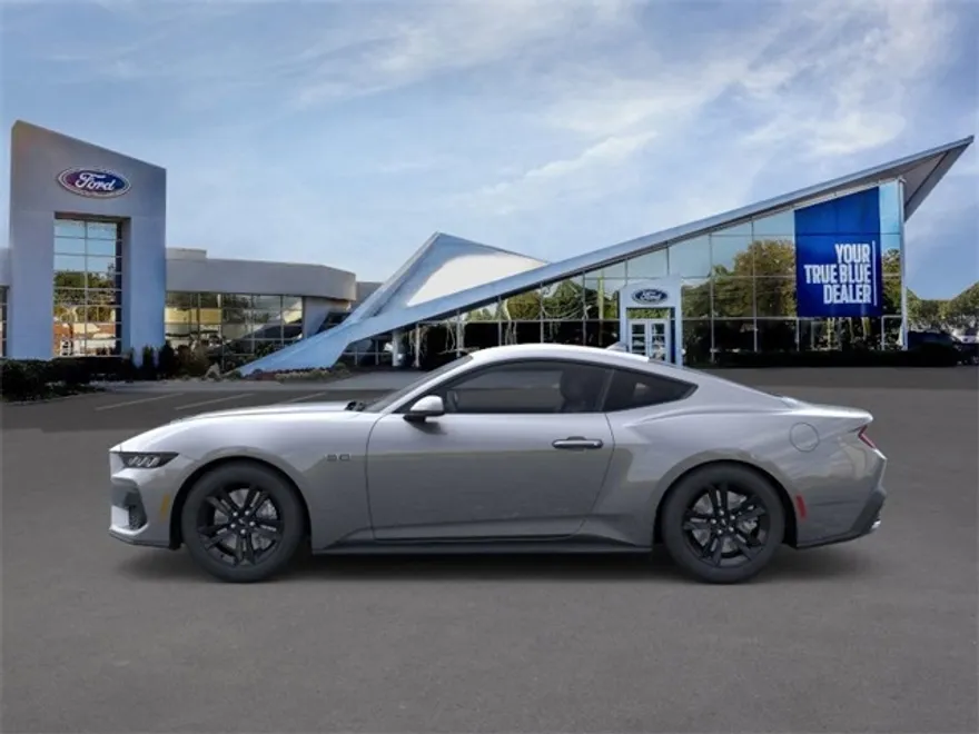 2025 Ford Mustang GT photo 1