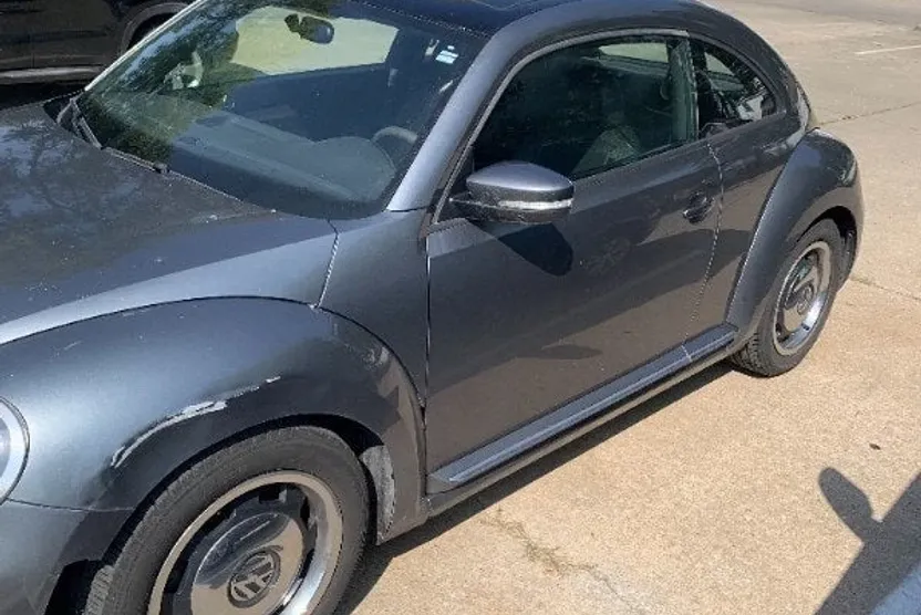 2012 Volkswagen Beetle 2.5L photo 1