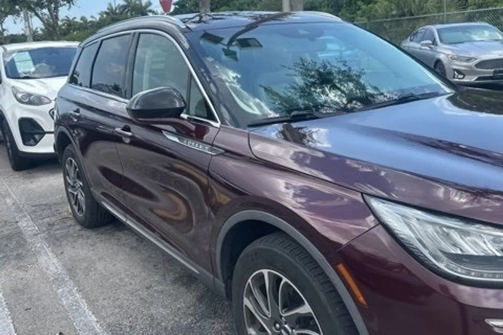 2020 Lincoln Corsair Standard photo 1