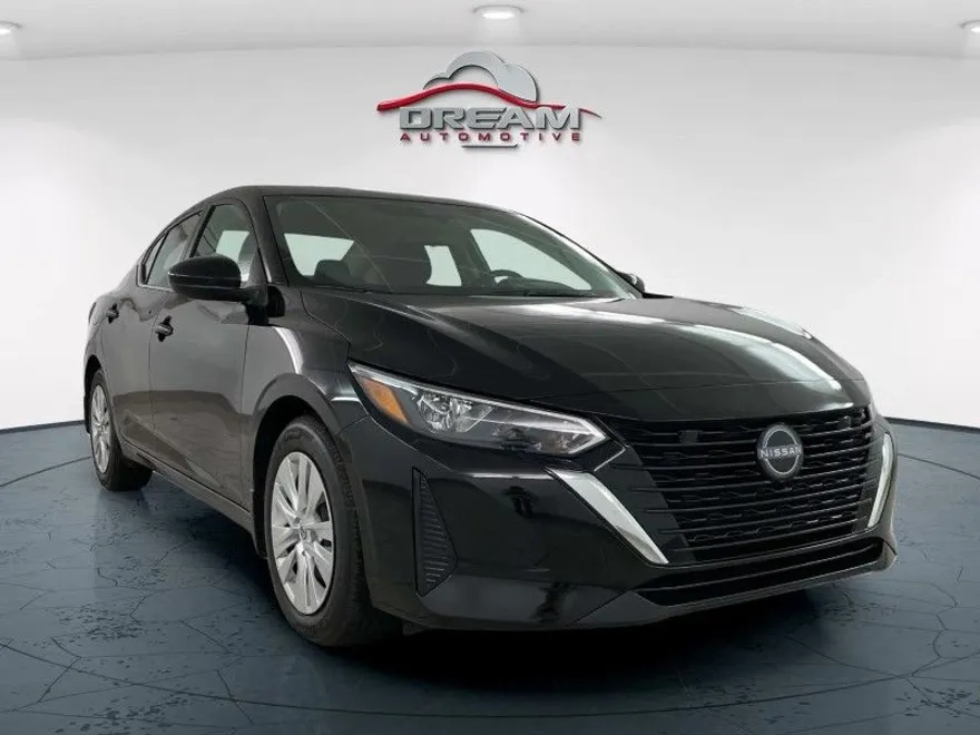 2024 Nissan Sentra S photo 1