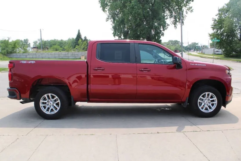 2019 Chevrolet Silverado 1500 RST photo 1