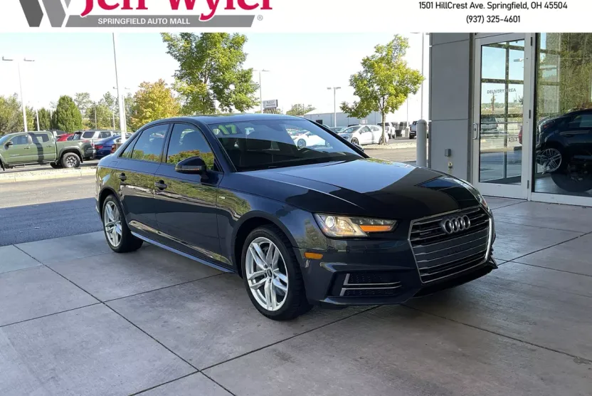 2017 Audi A4 TFSI Premium Quattro photo 1