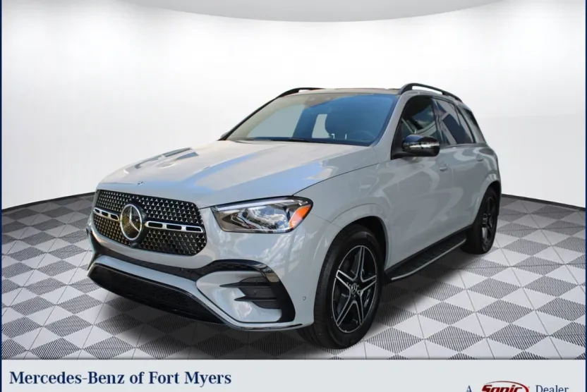 2026 Mercedes Benz GLE 450 4MATIC photo 1