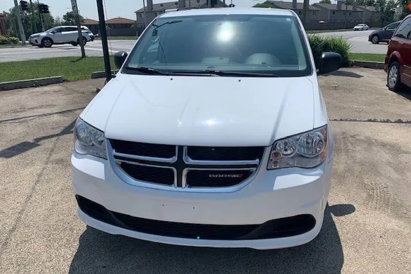 2016 Dodge Grand Caravan Value Package photo 1
