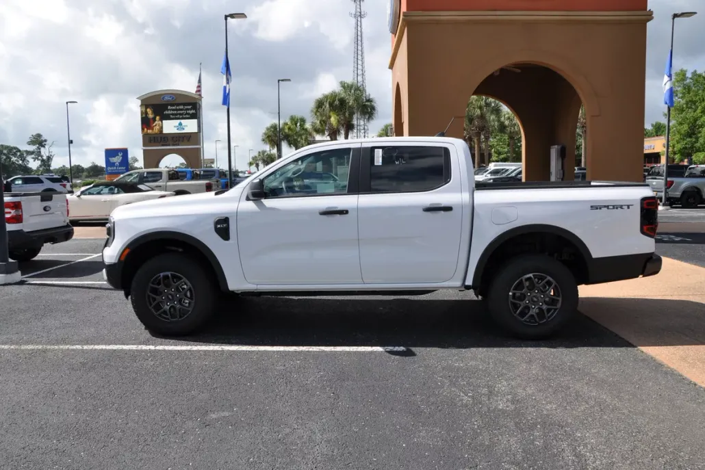 2025 Ford Ranger XLT photo 1