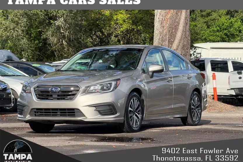 2018 Subaru Legacy Premium photo 1