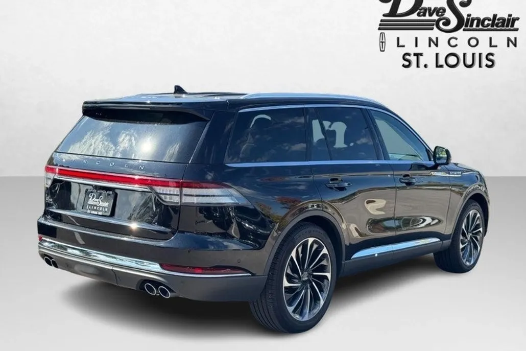 2020 Lincoln Aviator Reserve photo 1