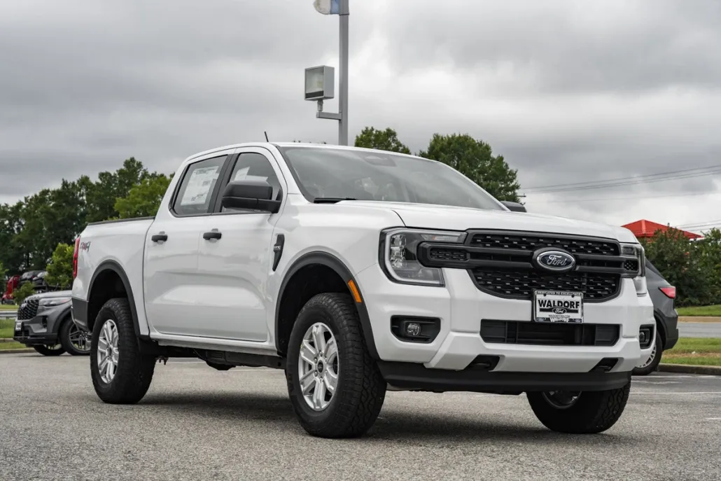 2025 Ford Ranger XL photo 1