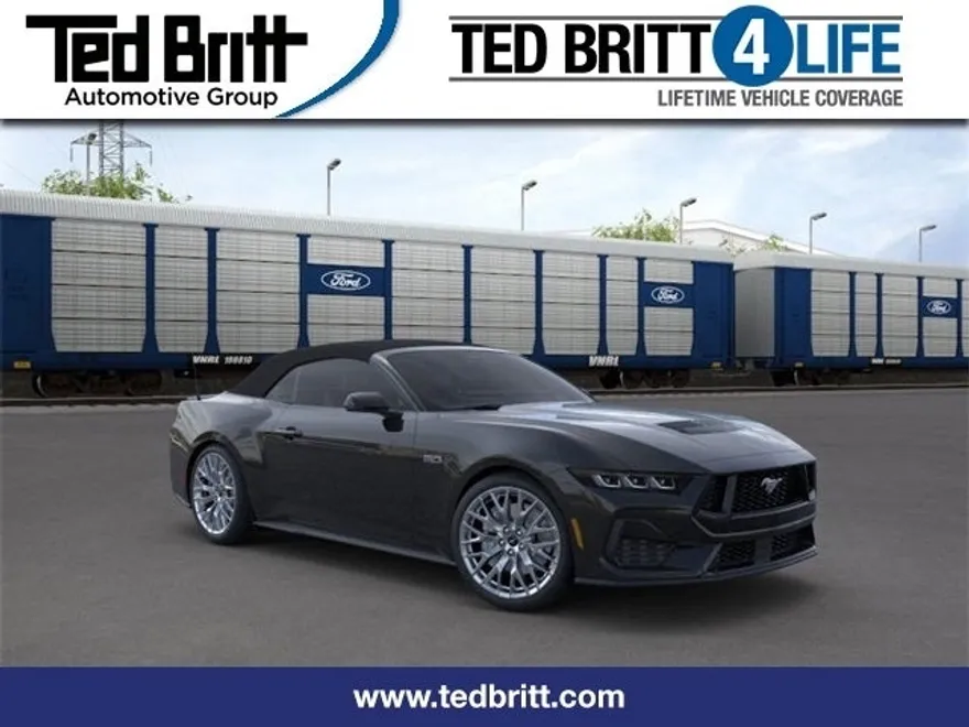 2025 Ford Mustang GT Premium photo 1