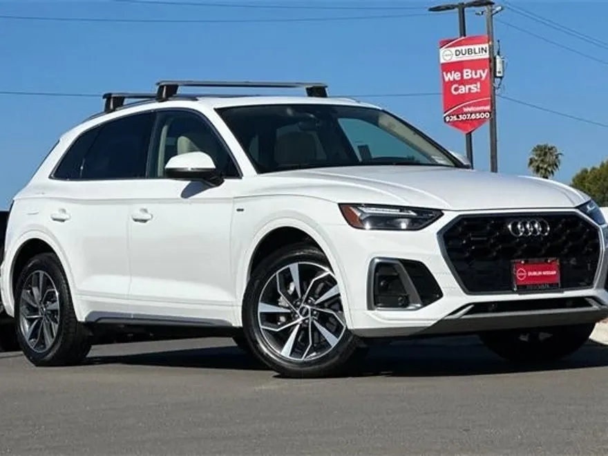 2023 Audi Q5 S line Premium Plus 45 TFSI photo 1