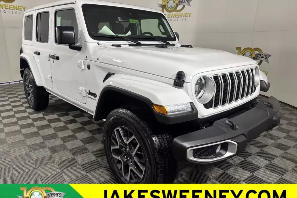 2025 Jeep Wrangler Sahara photo 1