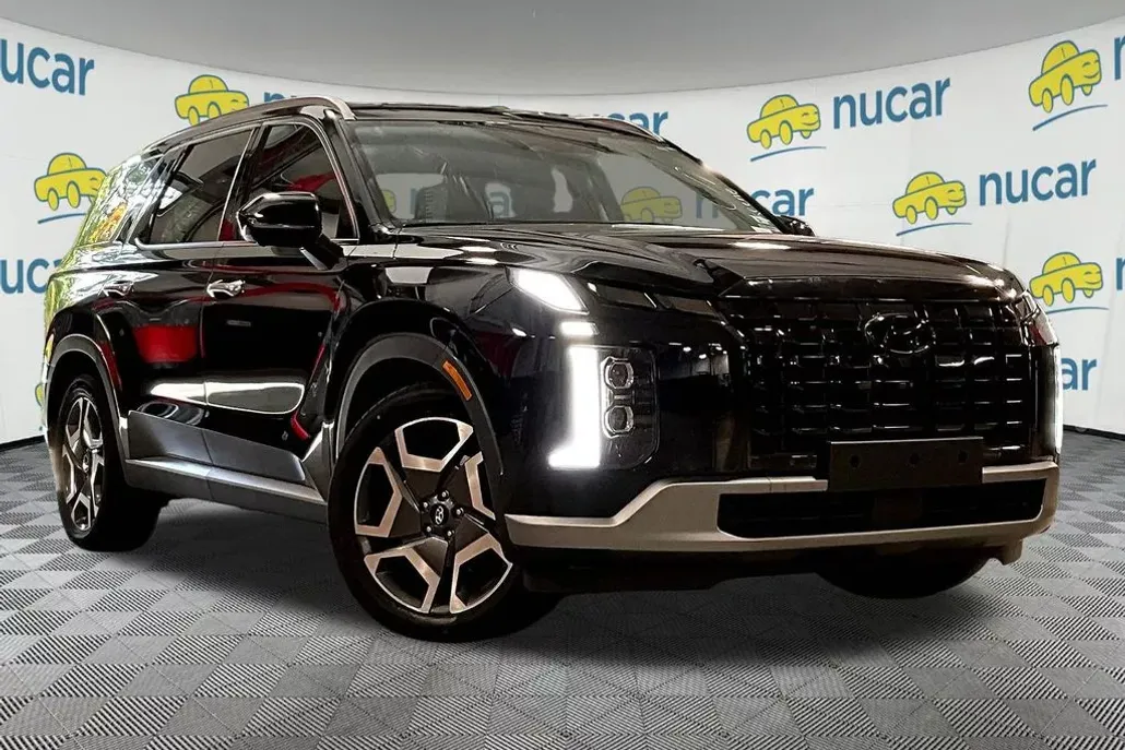 2023 Hyundai Palisade SEL photo 1