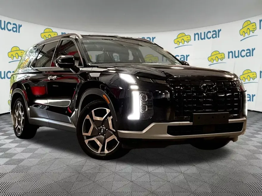 2023 Hyundai Palisade SEL photo 1