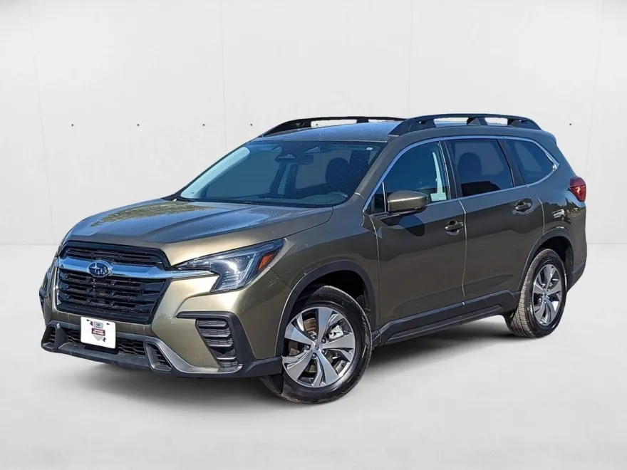 2024 Subaru Ascent Premium photo 1