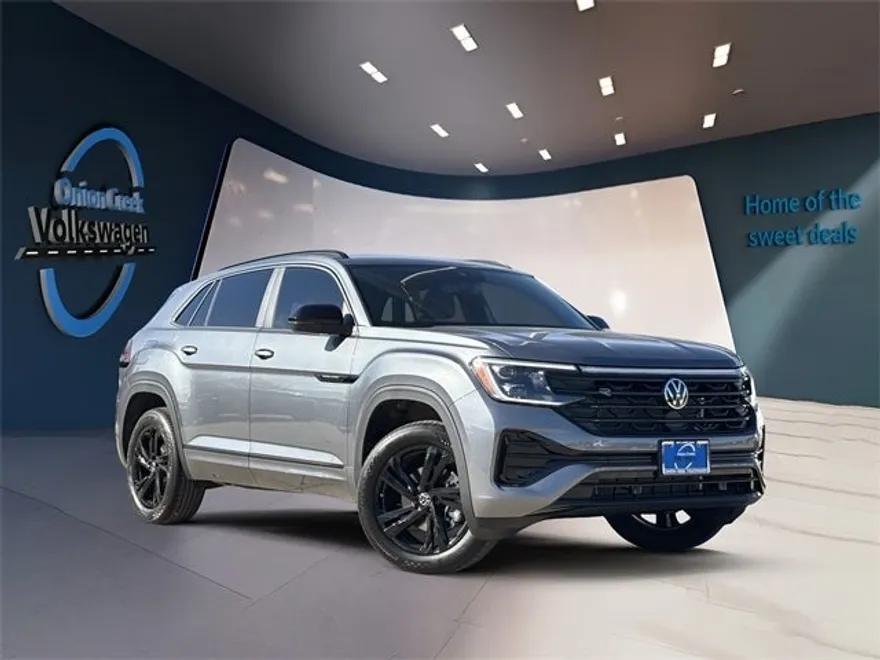 2024 Volkswagen Atlas Cross Sport SEL R-Line photo 1