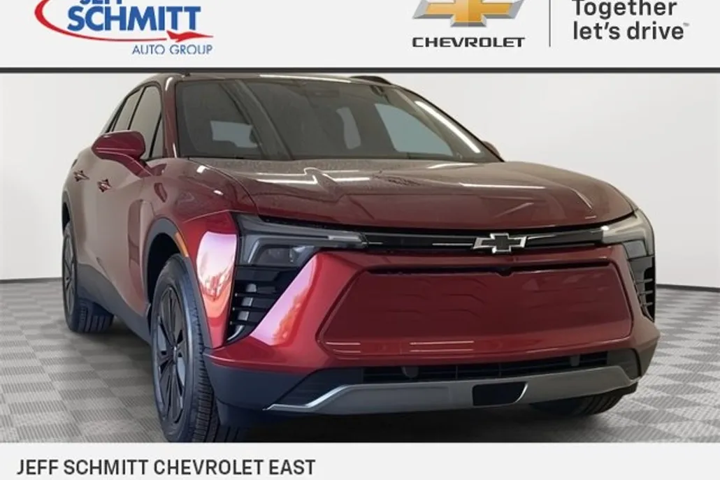 2025 Chevrolet Blazer EV photo 1