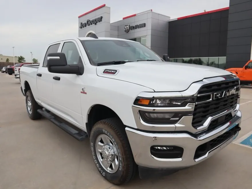 2025 Ram 2500 Tradesman photo 1