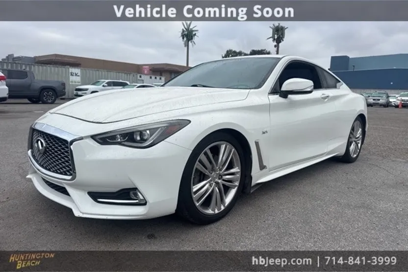 2018 Infiniti Q60 3.0t Luxe Coupe photo 1
