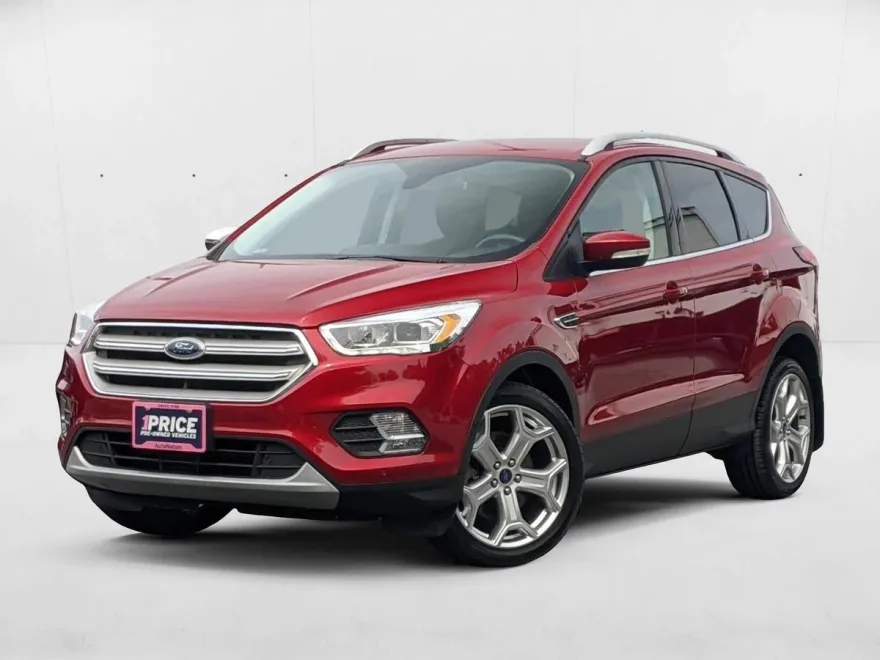 2019 Ford Escape Titanium photo 1