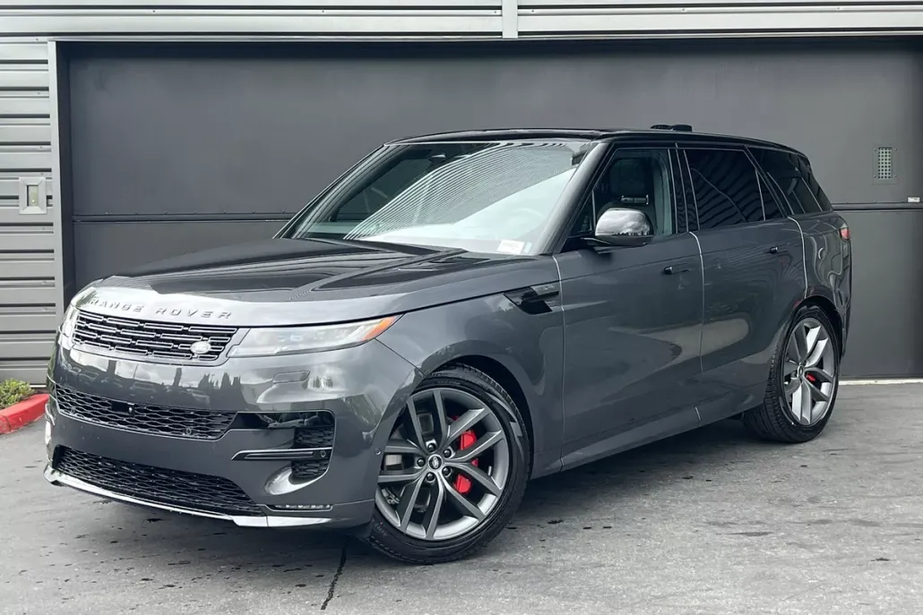 2025 Land Rover Range Rover Sport SE photo 1