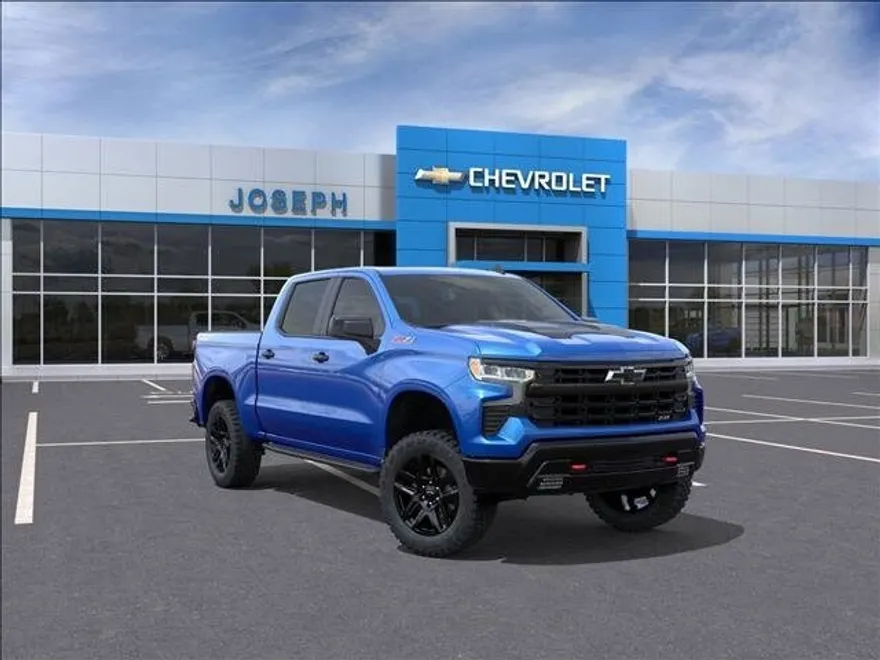 2026 Chevrolet Silverado 1500 LT Trail Boss photo 1