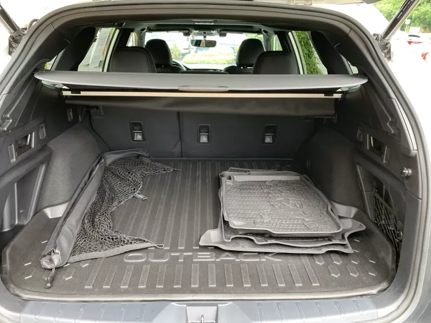 2022 Subaru Outback Wilderness photo 1