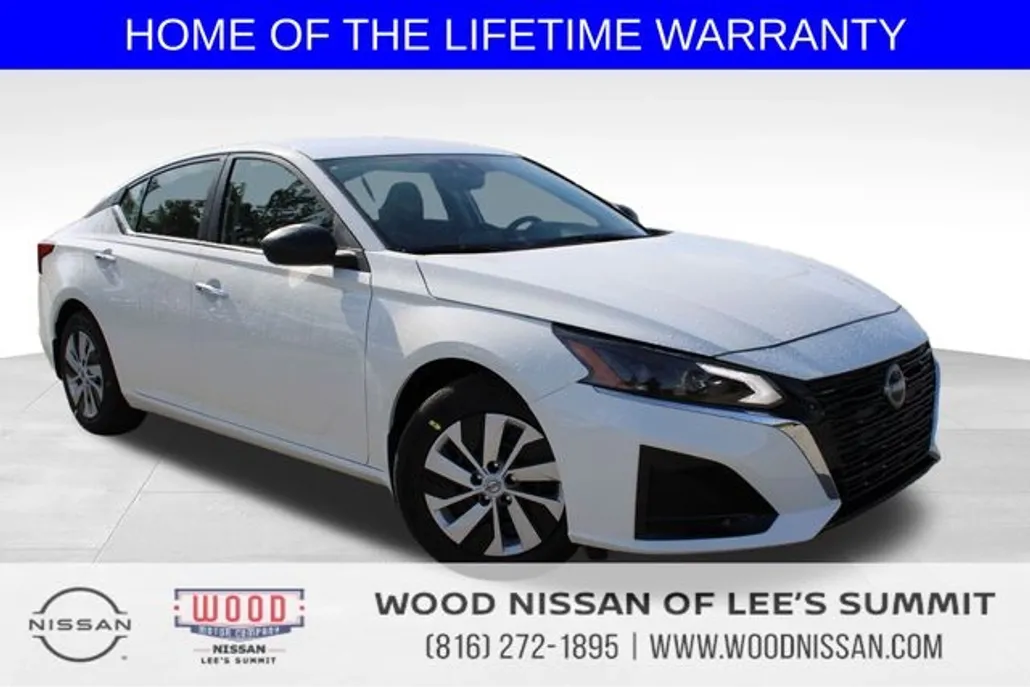 2025 Nissan Altima S photo 1