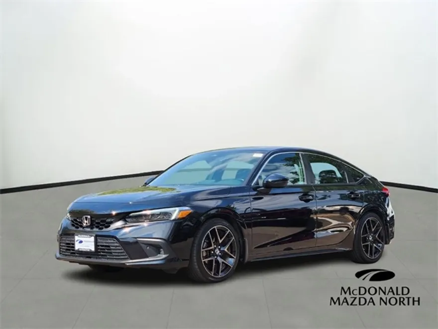 2022 Honda Civic Sport Touring photo 1