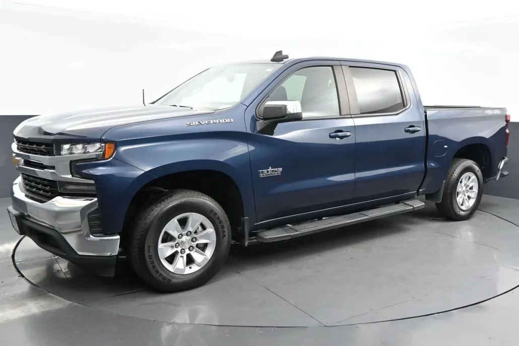 2020 Chevrolet Silverado 1500 LT photo 1