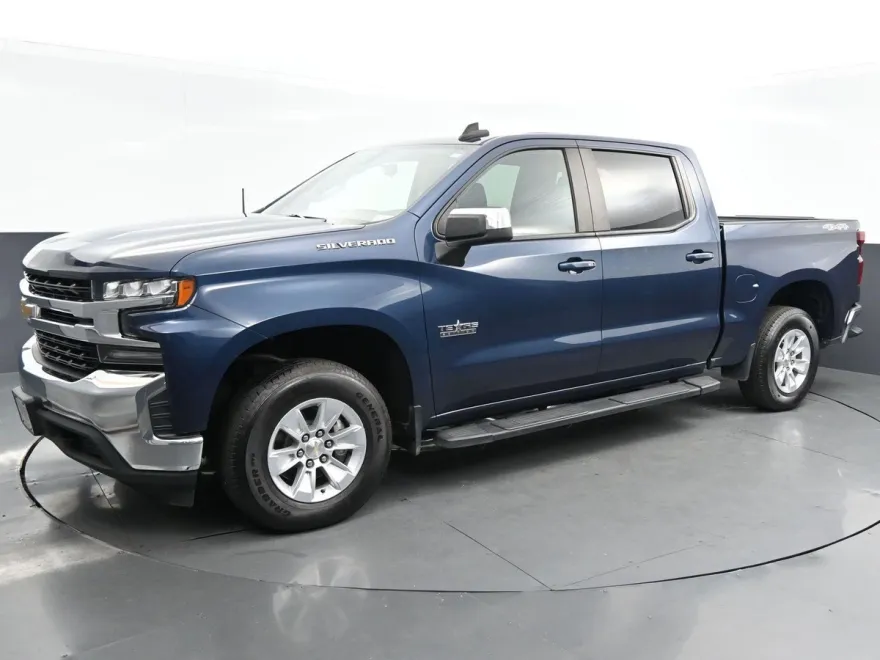2020 Chevrolet Silverado 1500 LT photo 1