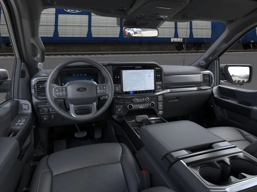 2025 Ford F-150 Lariat photo 1