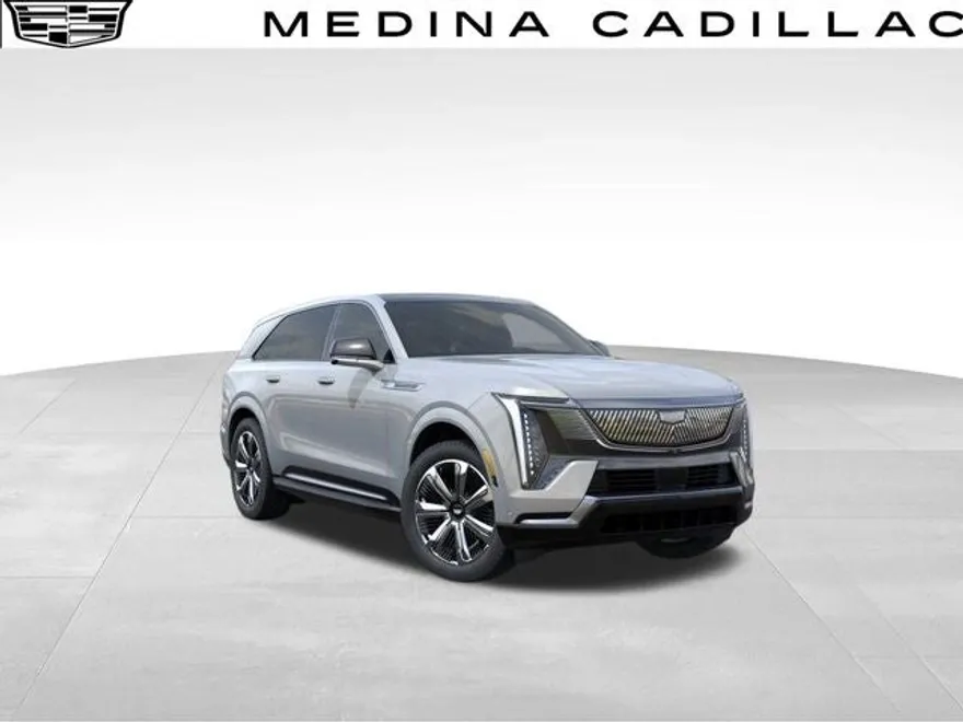 2025 Cadillac Escalade IQ Luxury photo 1
