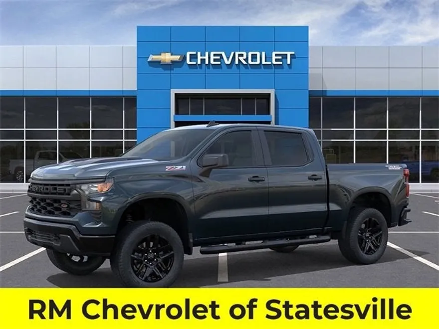 2025 Chevrolet Silverado 1500 Custom Trail Boss photo 1