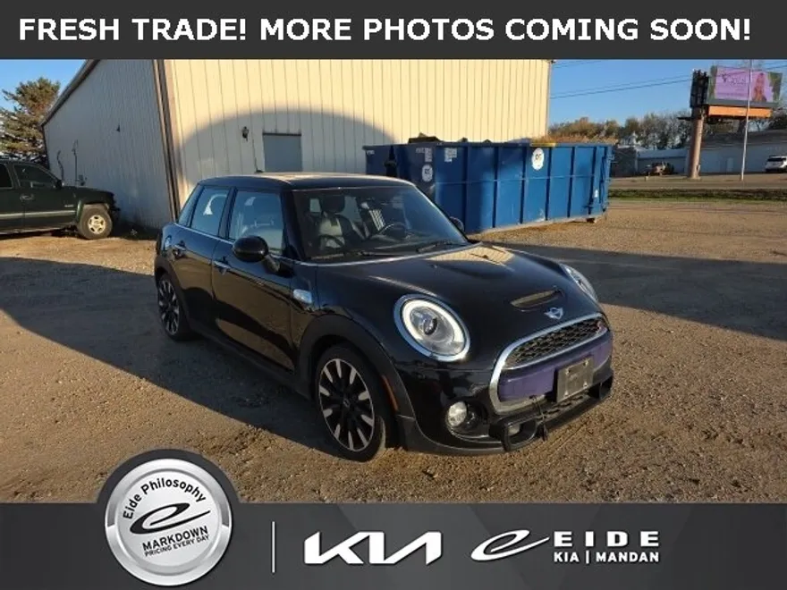 2016 Mini Cooper Hardtop S photo 1