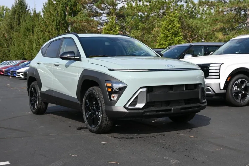 2026 Hyundai Kona SEL photo 1