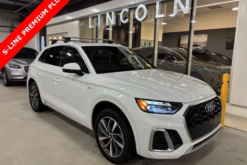 2023 Audi Q5 45 S line Premium photo 1