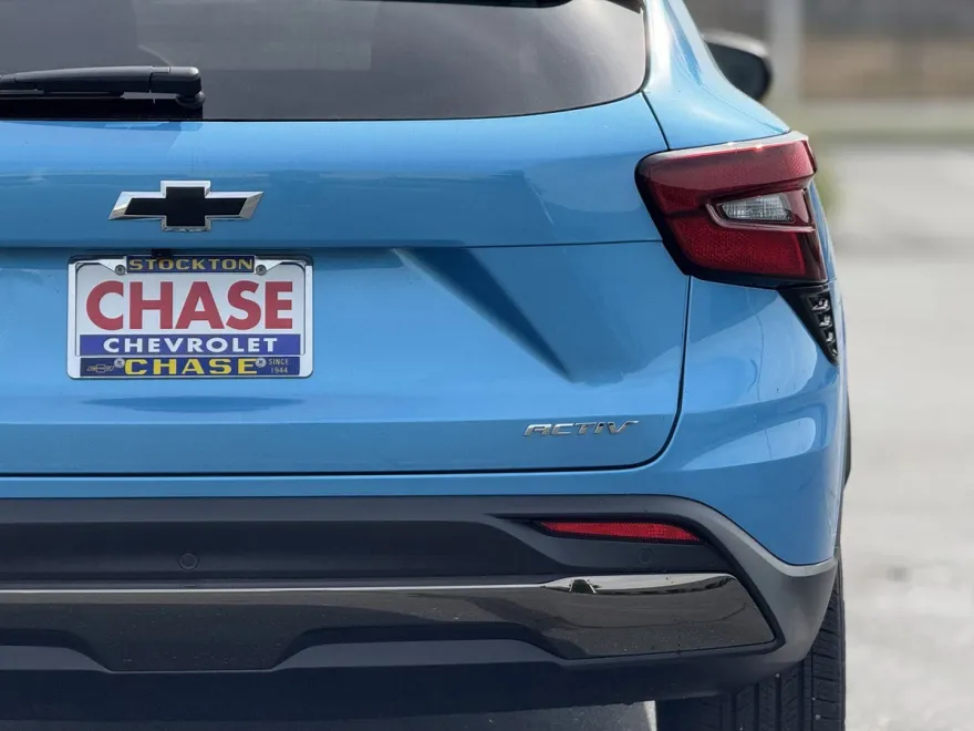 2025 Chevrolet Trax ACTIV photo 1