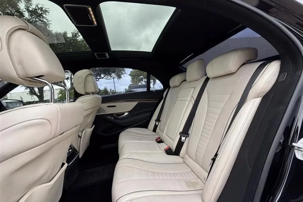 2016 Mercedes Benz S 550 photo 1