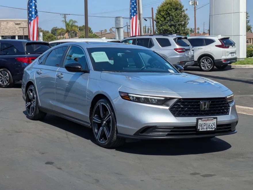 2024 Honda Accord Hybrid Sport photo 1