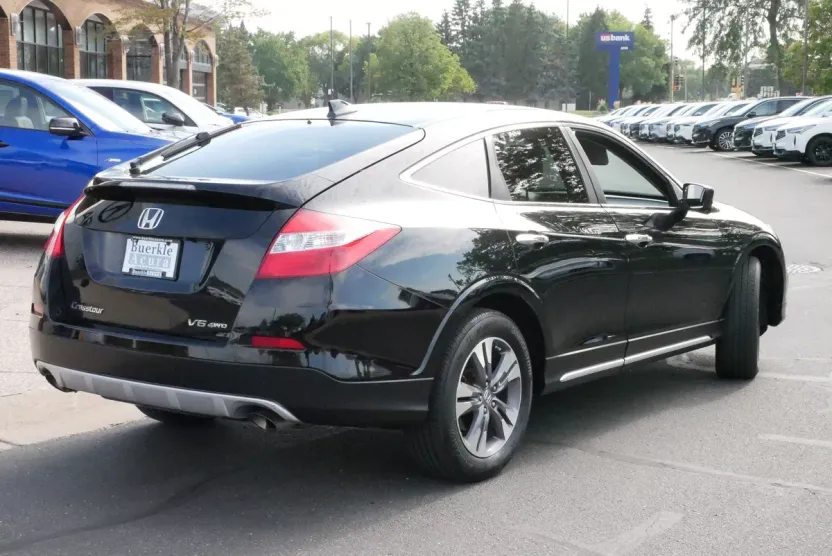 2015 Honda Crosstour EX-L V6 photo 1