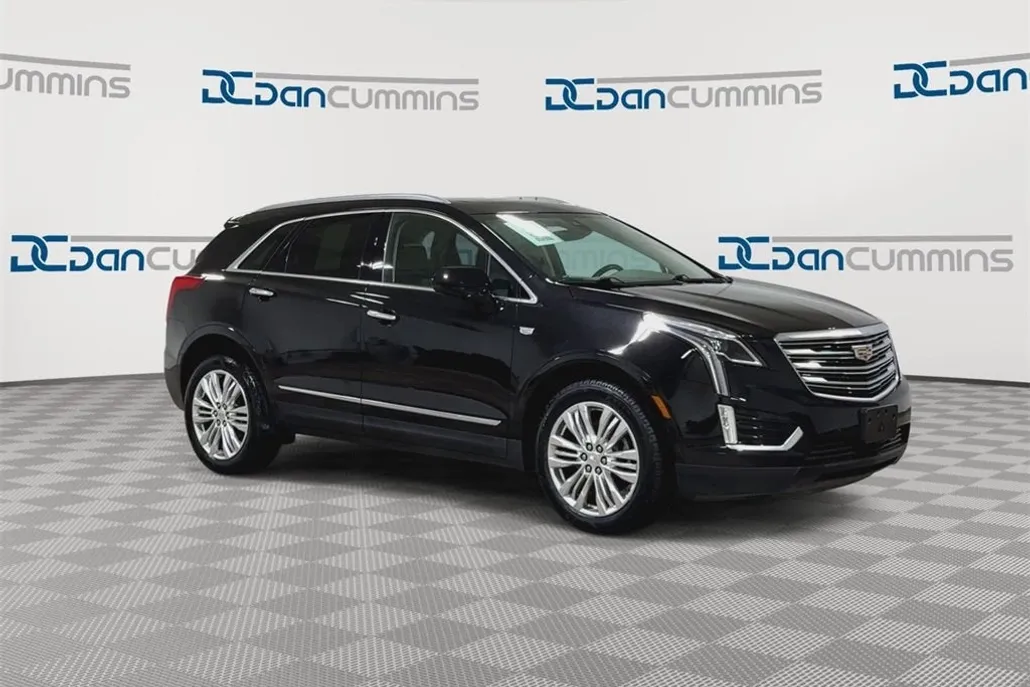 2017 Cadillac XT5 Premium Luxury photo 1