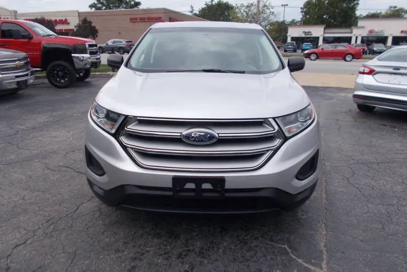 2018 Ford Edge SE photo 1