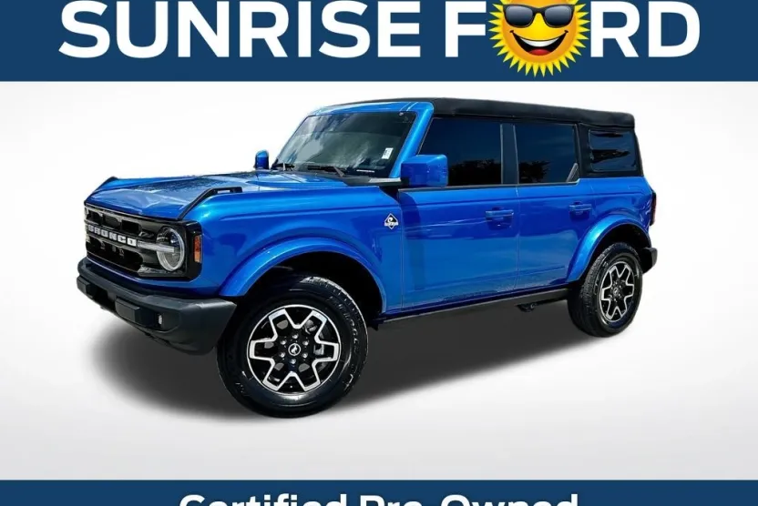 2024 Ford Bronco Outer Banks photo 1