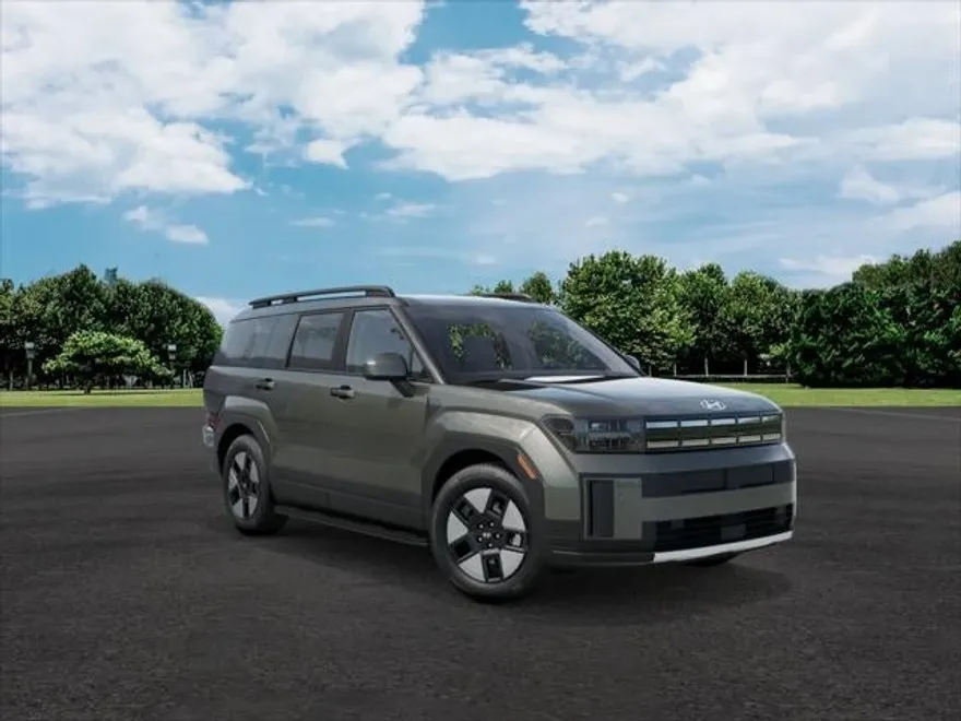 2025 Hyundai Santa Fe SEL photo 1