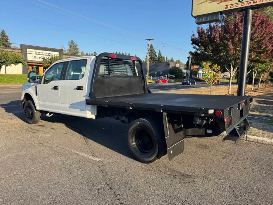 2018 Ford F-350 XL photo 1